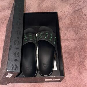 Men’s MCM Pool slides worn once with proof of purchase 🧾